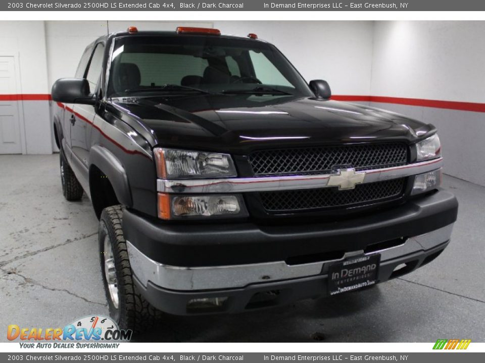2003 Chevrolet Silverado 2500HD LS Extended Cab 4x4 Black / Dark Charcoal Photo #3