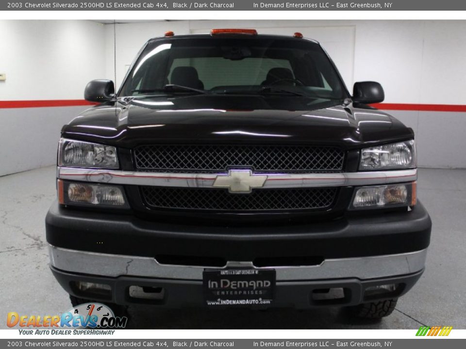 2003 Chevrolet Silverado 2500HD LS Extended Cab 4x4 Black / Dark Charcoal Photo #4