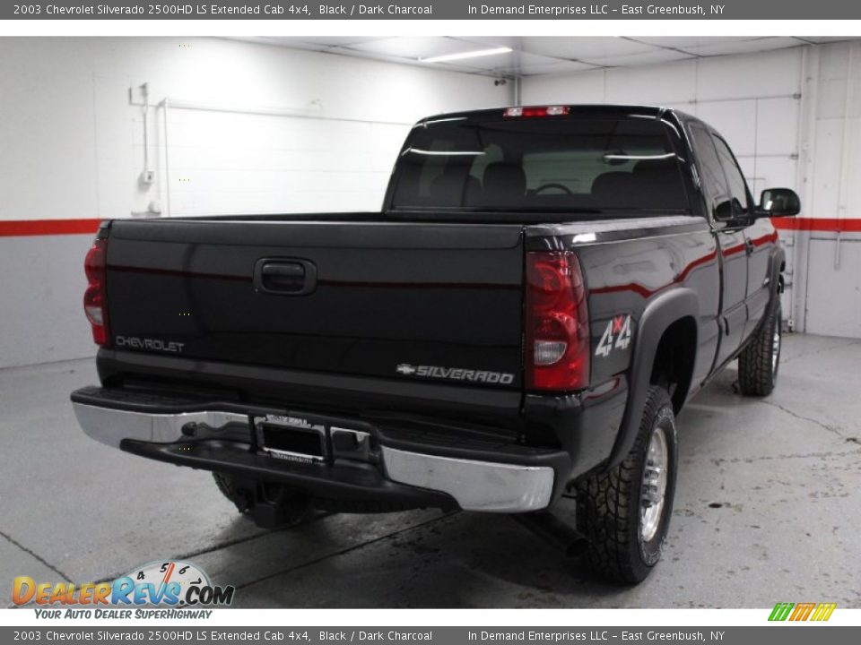 2003 Chevrolet Silverado 2500HD LS Extended Cab 4x4 Black / Dark Charcoal Photo #15