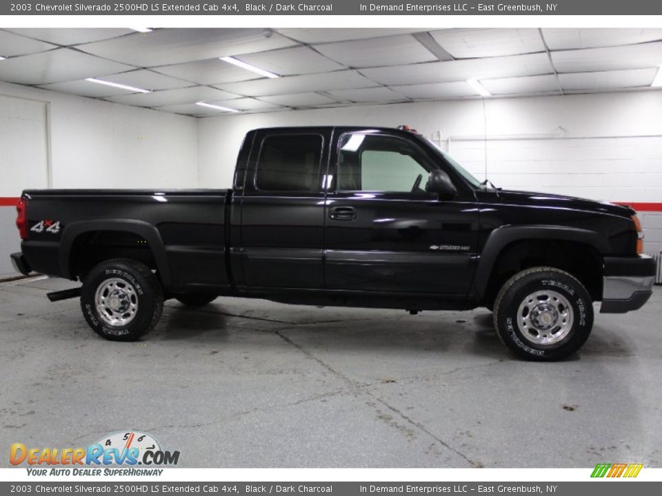 2003 Chevrolet Silverado 2500HD LS Extended Cab 4x4 Black / Dark Charcoal Photo #20