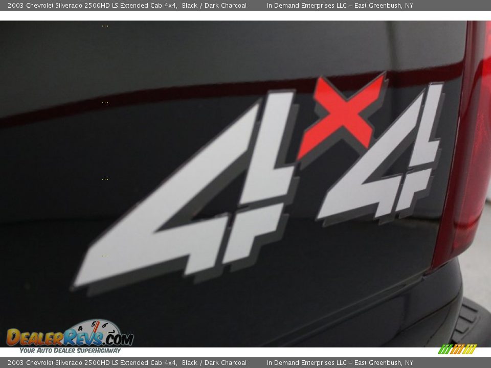 2003 Chevrolet Silverado 2500HD LS Extended Cab 4x4 Black / Dark Charcoal Photo #27