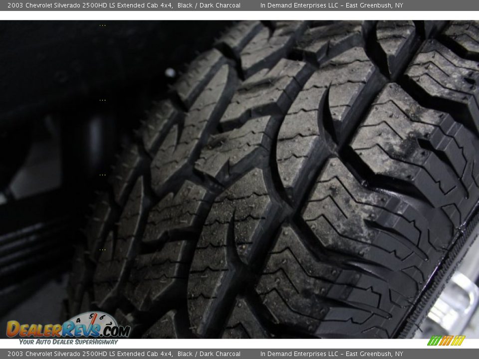 2003 Chevrolet Silverado 2500HD LS Extended Cab 4x4 Black / Dark Charcoal Photo #33