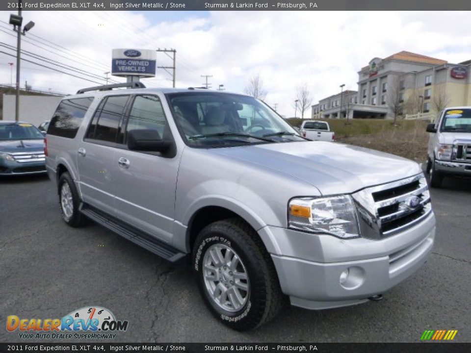 Front 3/4 View of 2011 Ford Expedition EL XLT 4x4 Photo #1
