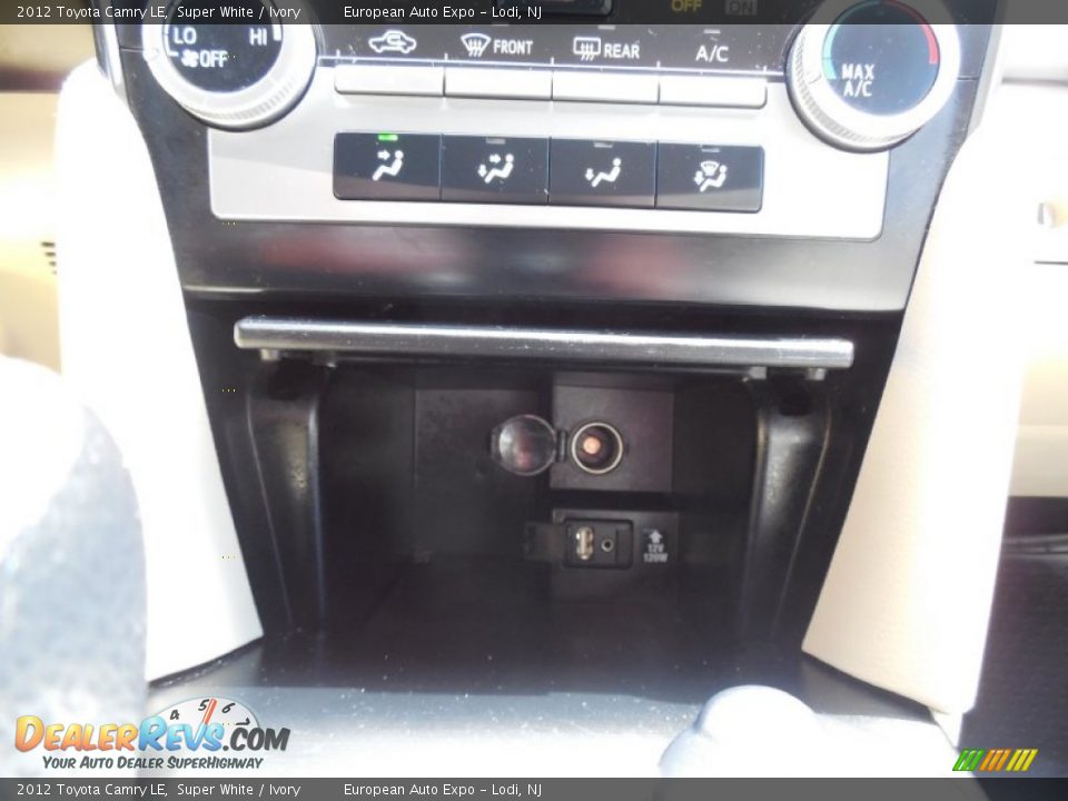 2012 Toyota Camry LE Super White / Ivory Photo #17