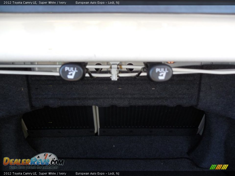 2012 Toyota Camry LE Super White / Ivory Photo #28