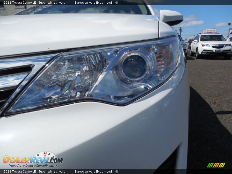 2012 Toyota Camry LE Super White / Ivory Photo #31