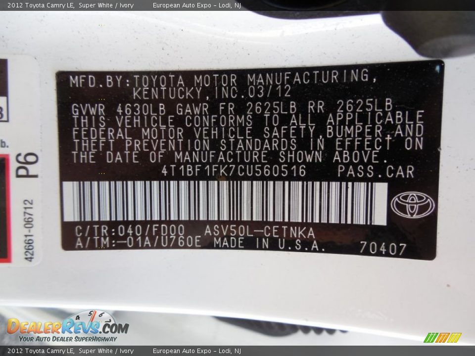 2012 Toyota Camry LE Super White / Ivory Photo #33