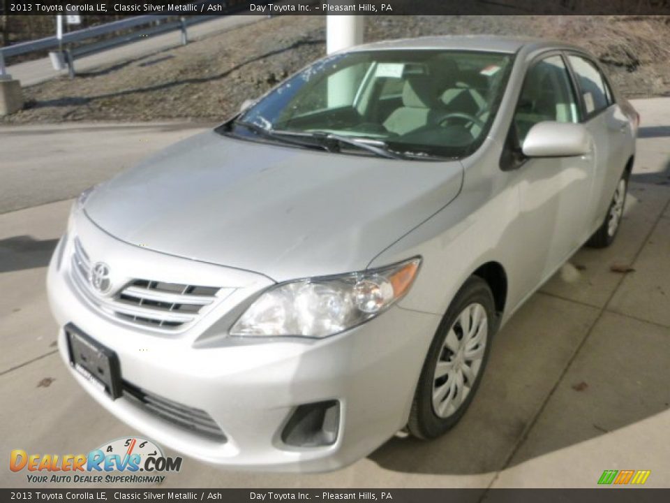 2013 Toyota Corolla LE Classic Silver Metallic / Ash Photo #5