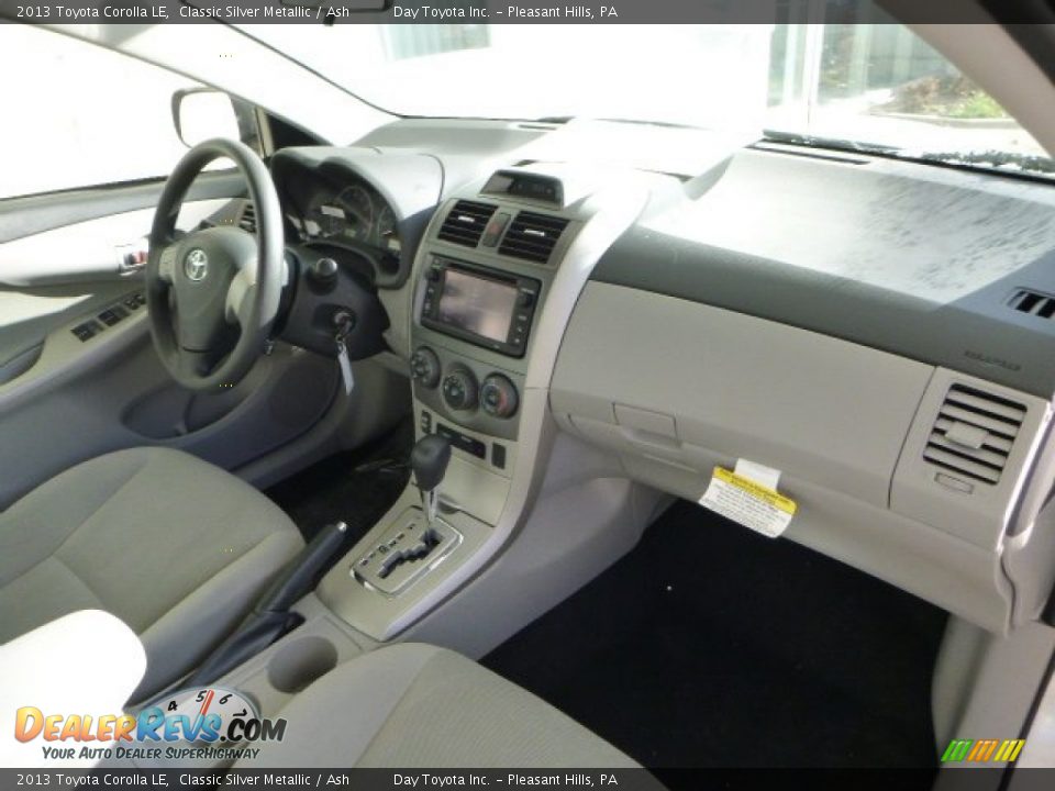 2013 Toyota Corolla LE Classic Silver Metallic / Ash Photo #10