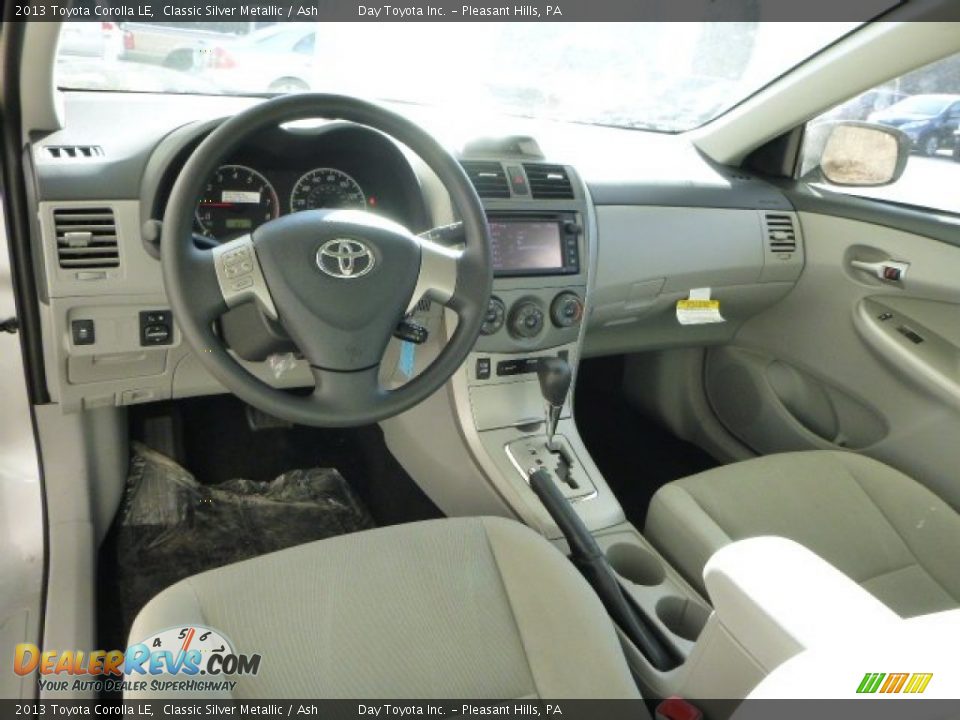 2013 Toyota Corolla LE Classic Silver Metallic / Ash Photo #15