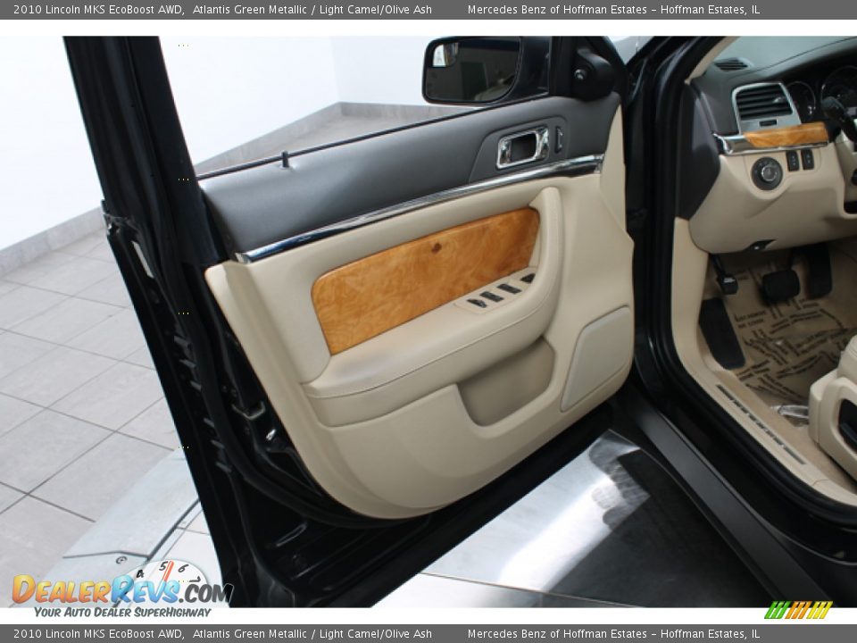 Door Panel of 2010 Lincoln MKS EcoBoost AWD Photo #16