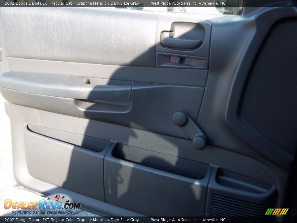 2002 Dodge Dakota SXT Regular Cab Graphite Metallic / Dark Slate Gray Photo #7