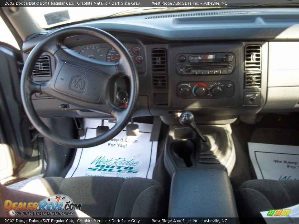 2002 Dodge Dakota SXT Regular Cab Graphite Metallic / Dark Slate Gray Photo #8