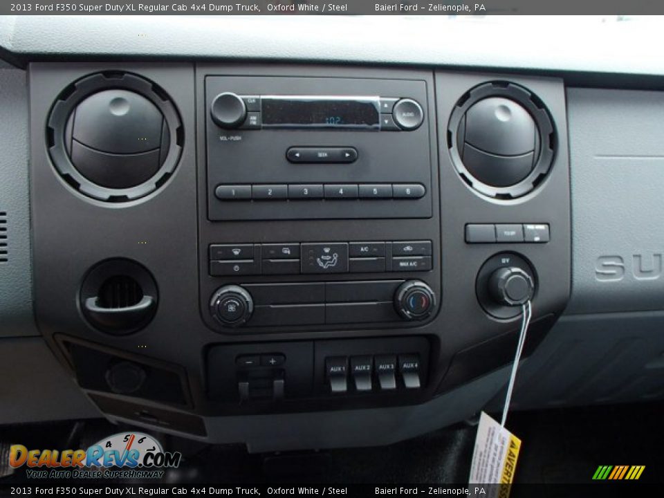 Controls of 2013 Ford F350 Super Duty XL Regular Cab 4x4 Dump Truck Photo #15