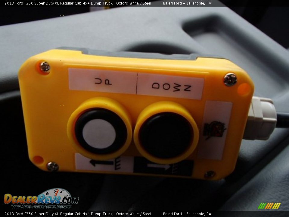 Controls of 2013 Ford F350 Super Duty XL Regular Cab 4x4 Dump Truck Photo #18