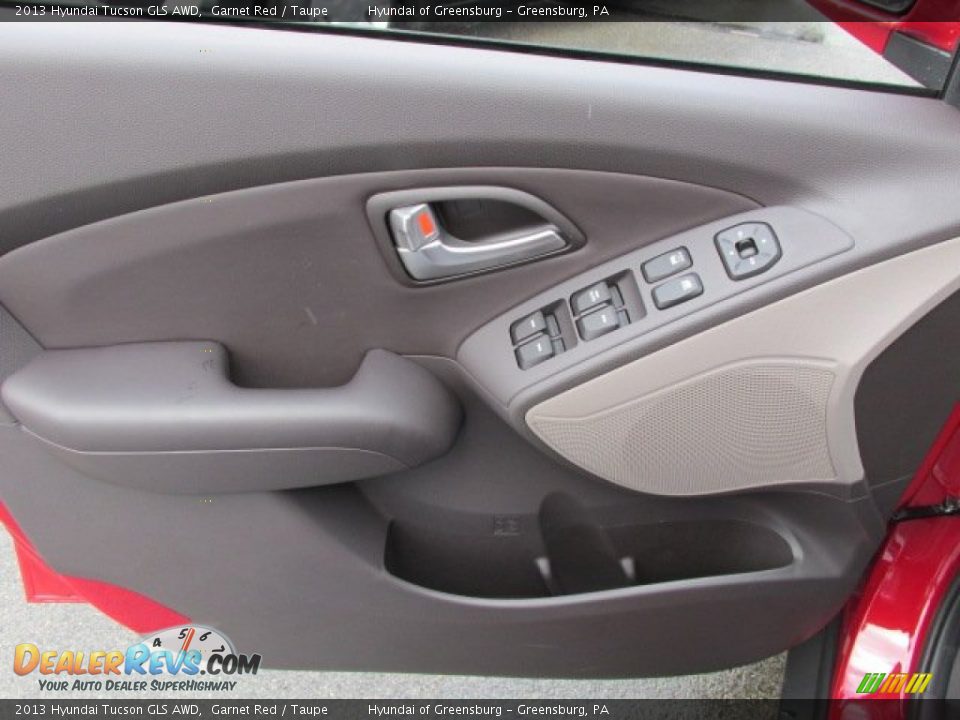 2013 Hyundai Tucson GLS AWD Garnet Red / Taupe Photo #5