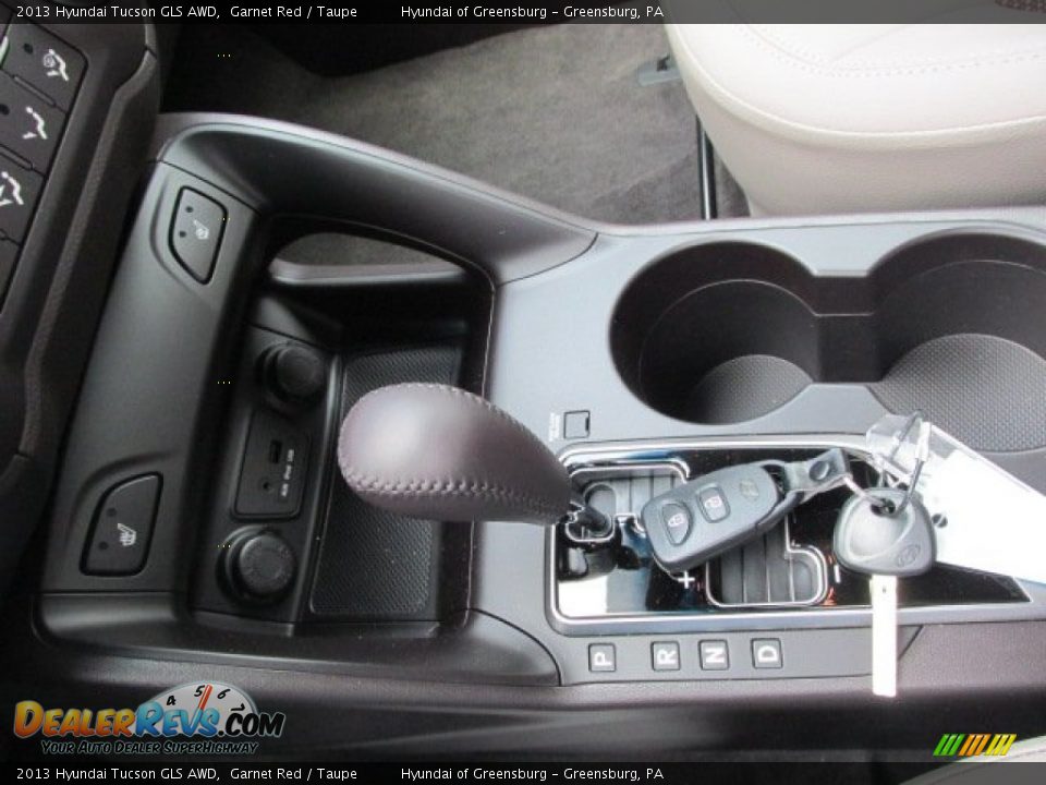 2013 Hyundai Tucson GLS AWD Garnet Red / Taupe Photo #9