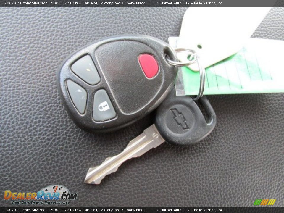 2007 Chevrolet Silverado 1500 LT Z71 Crew Cab 4x4 Victory Red / Ebony Black Photo #21