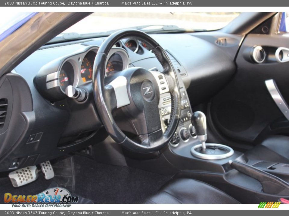 Dashboard of 2003 Nissan 350Z Touring Coupe Photo #30