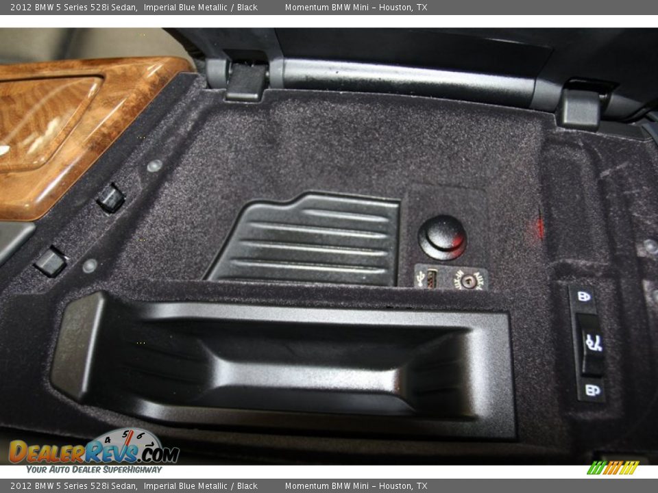 2012 BMW 5 Series 528i Sedan Imperial Blue Metallic / Black Photo #26