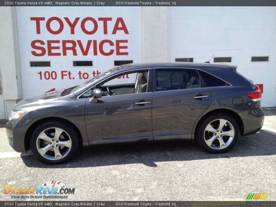 2010 Toyota Venza V6 AWD Magnetic Gray Metallic / Gray Photo #3