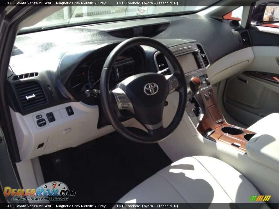 2010 Toyota Venza V6 AWD Magnetic Gray Metallic / Gray Photo #14