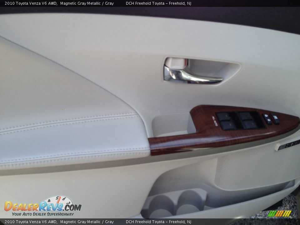 2010 Toyota Venza V6 AWD Magnetic Gray Metallic / Gray Photo #15