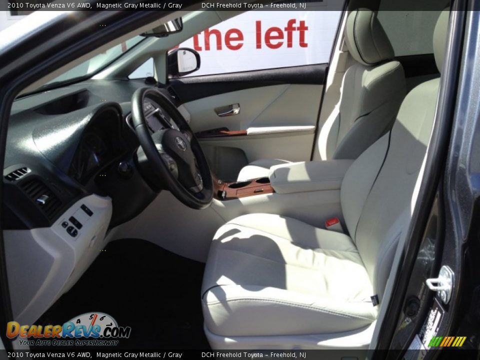 2010 Toyota Venza V6 AWD Magnetic Gray Metallic / Gray Photo #16