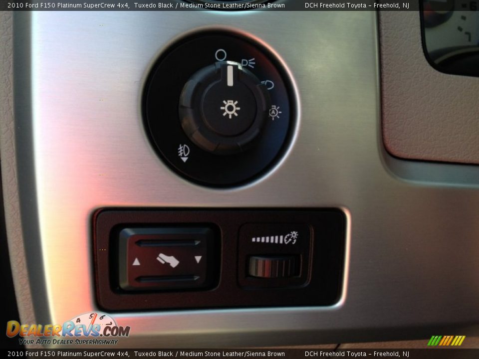 2010 Ford F150 Platinum SuperCrew 4x4 Tuxedo Black / Medium Stone Leather/Sienna Brown Photo #20