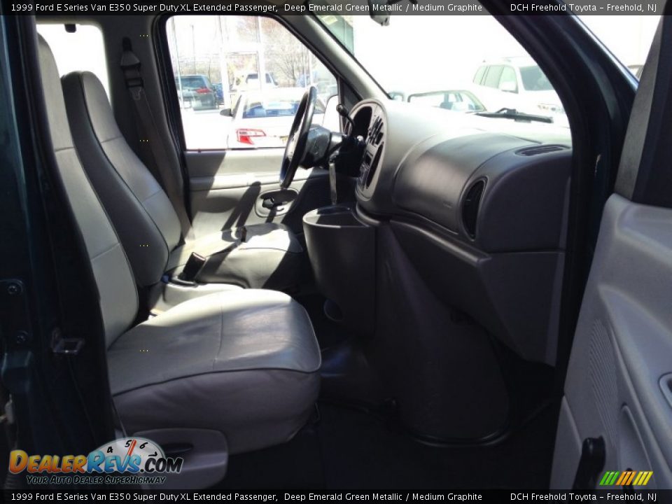 1999 Ford E Series Van E350 Super Duty XL Extended Passenger Deep Emerald Green Metallic / Medium Graphite Photo #19