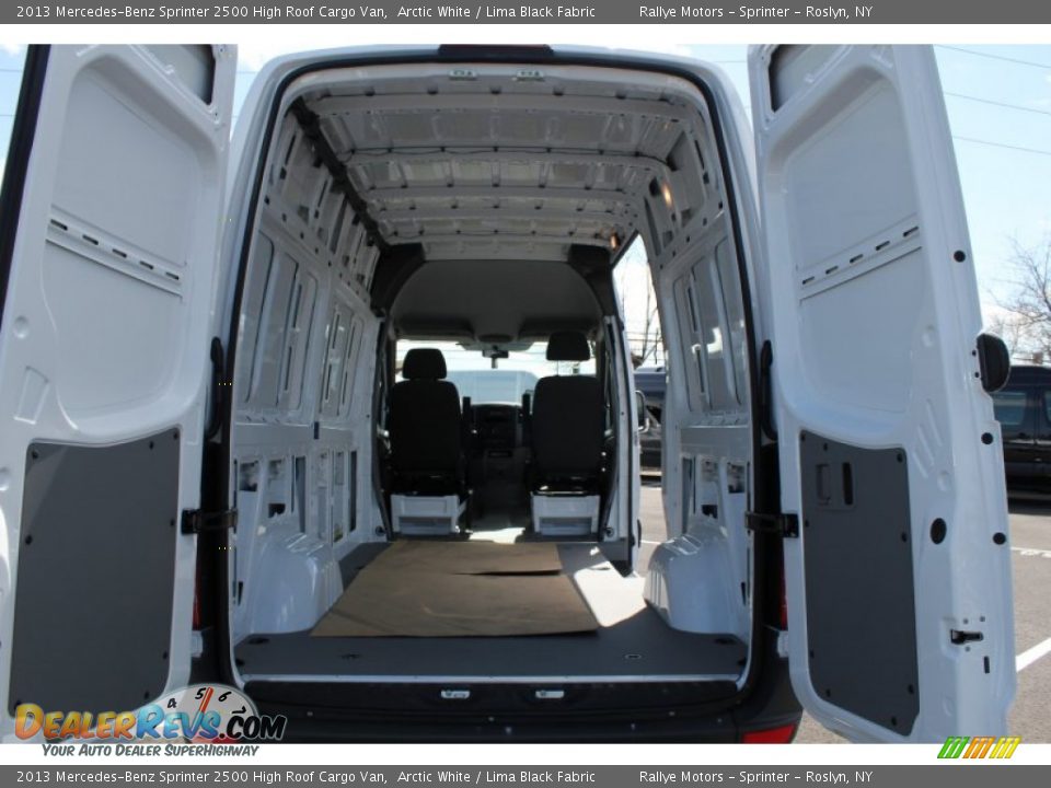 2013 Mercedes-Benz Sprinter 2500 High Roof Cargo Van Arctic White / Lima Black Fabric Photo #17