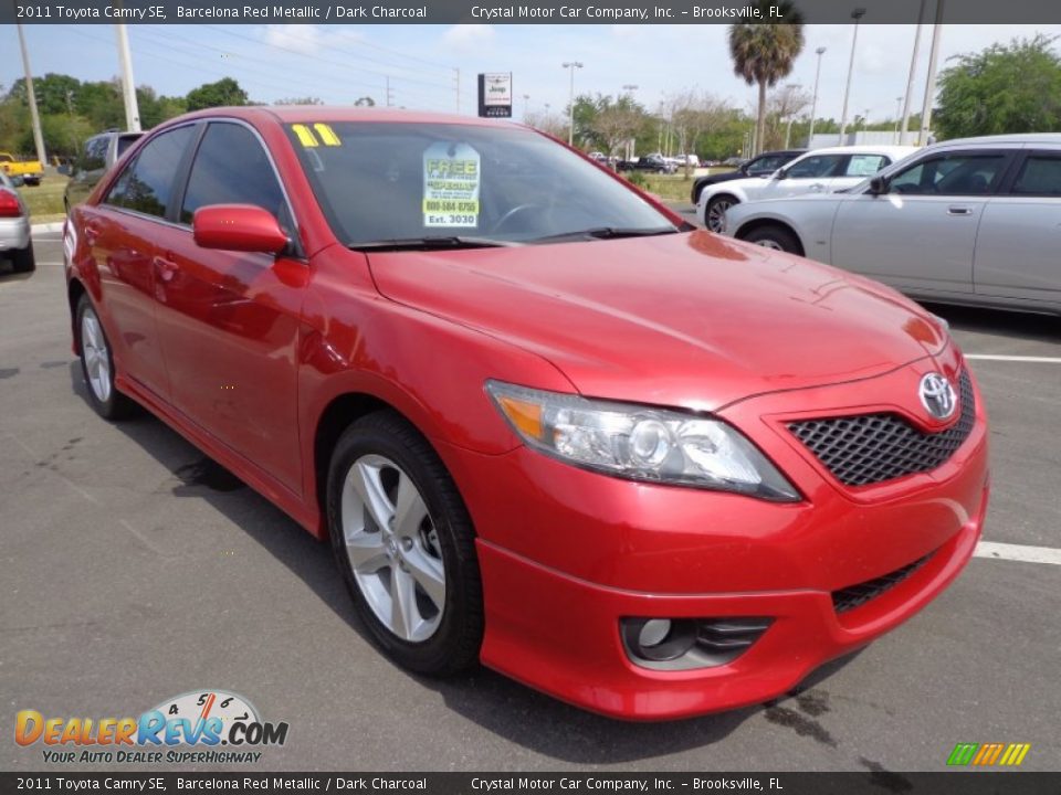 2011 Toyota Camry SE Barcelona Red Metallic / Dark Charcoal Photo #10