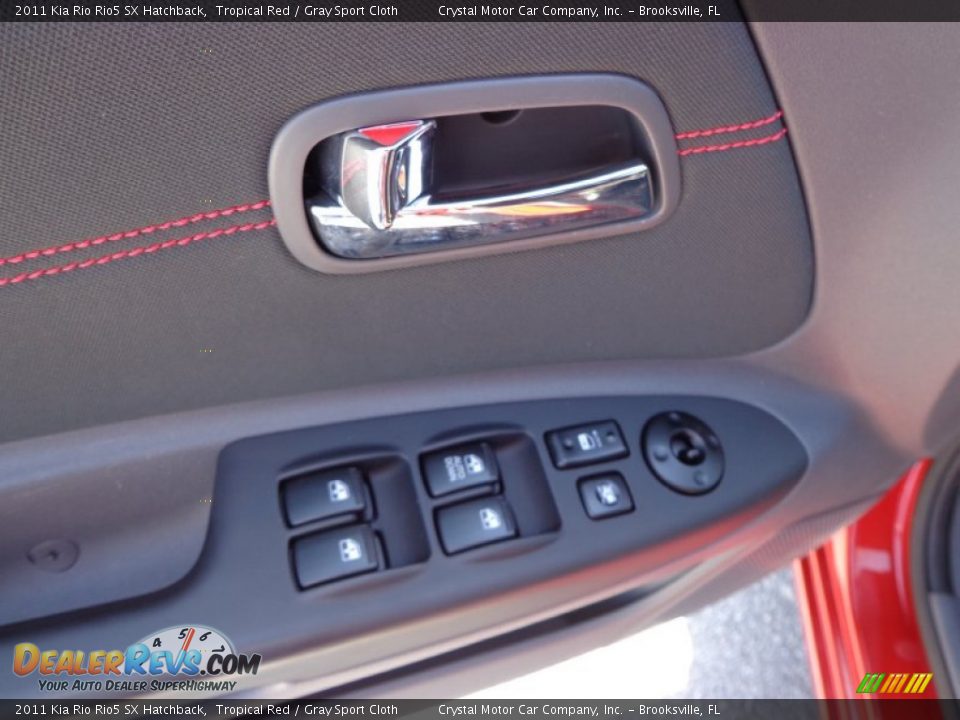 2011 Kia Rio Rio5 SX Hatchback Tropical Red / Gray Sport Cloth Photo #18