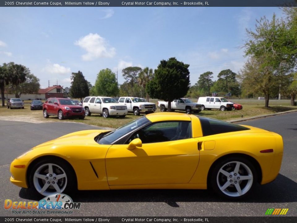2005 Chevrolet Corvette Coupe Millenium Yellow / Ebony Photo #2