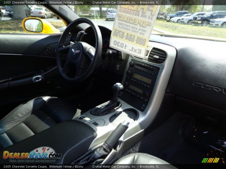 2005 Chevrolet Corvette Coupe Millenium Yellow / Ebony Photo #10