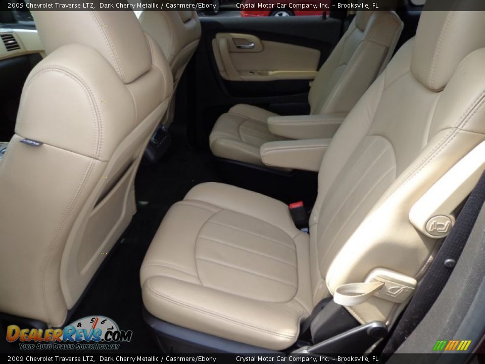 Rear Seat of 2009 Chevrolet Traverse LTZ Photo #5