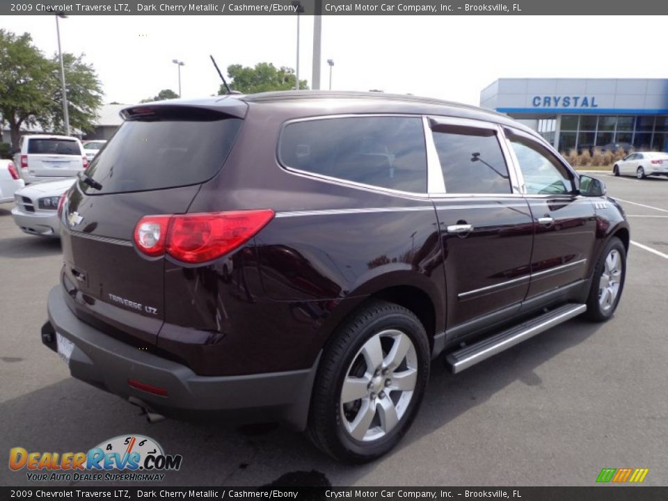 2009 Chevrolet Traverse LTZ Dark Cherry Metallic / Cashmere/Ebony Photo #10