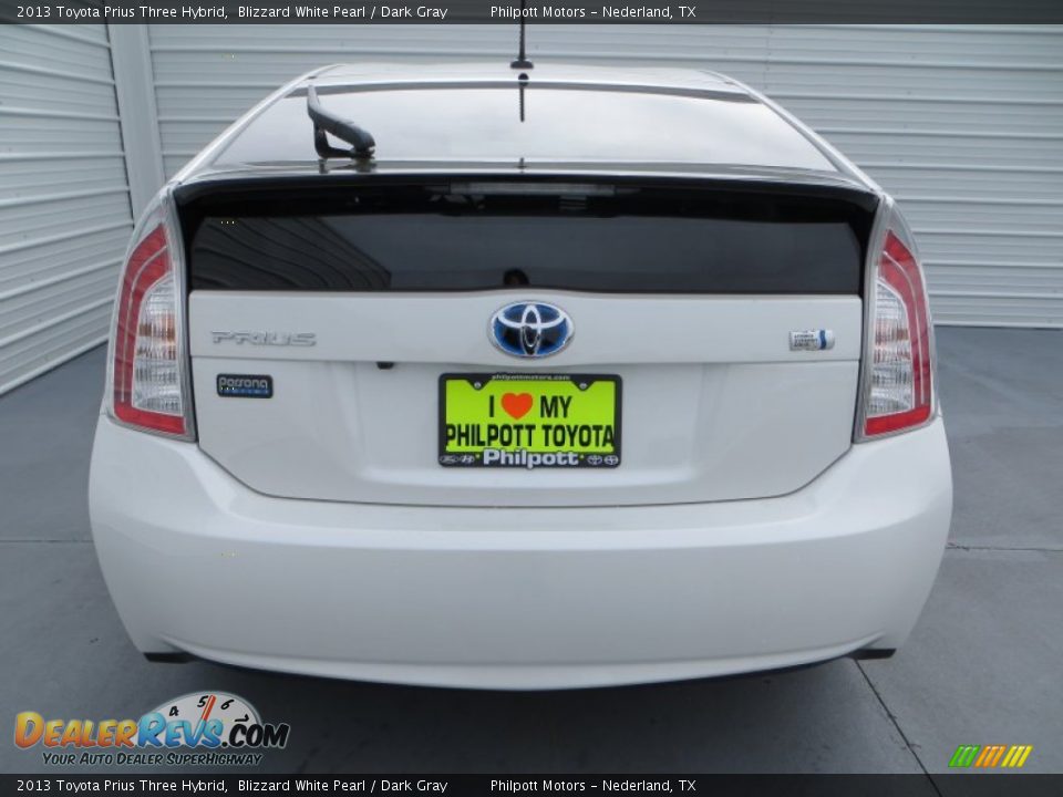 2013 Toyota Prius Three Hybrid Blizzard White Pearl / Dark Gray Photo #5