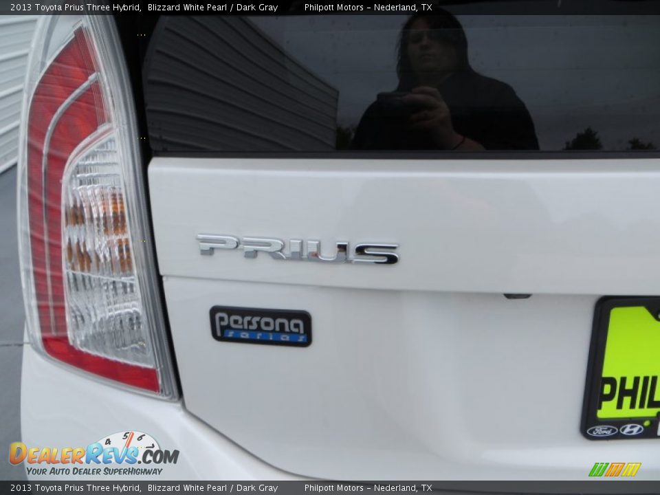 2013 Toyota Prius Three Hybrid Blizzard White Pearl / Dark Gray Photo #6