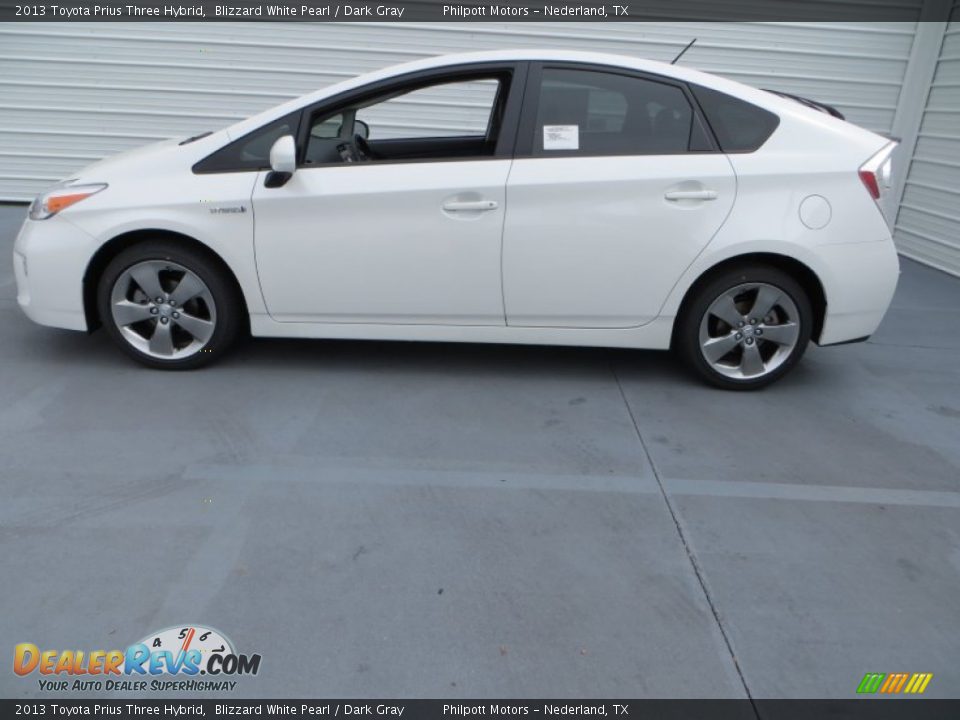 2013 Toyota Prius Three Hybrid Blizzard White Pearl / Dark Gray Photo #8