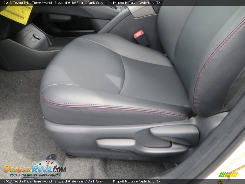 2013 Toyota Prius Three Hybrid Blizzard White Pearl / Dark Gray Photo #25
