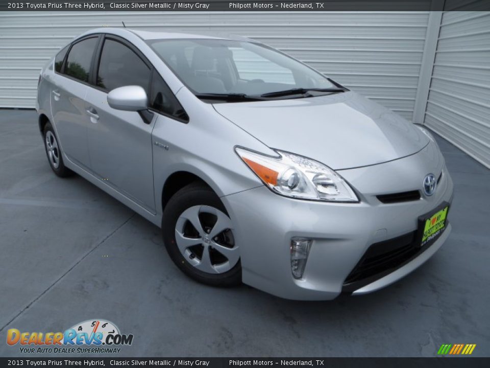 2013 Toyota Prius Three Hybrid Classic Silver Metallic / Misty Gray Photo #2