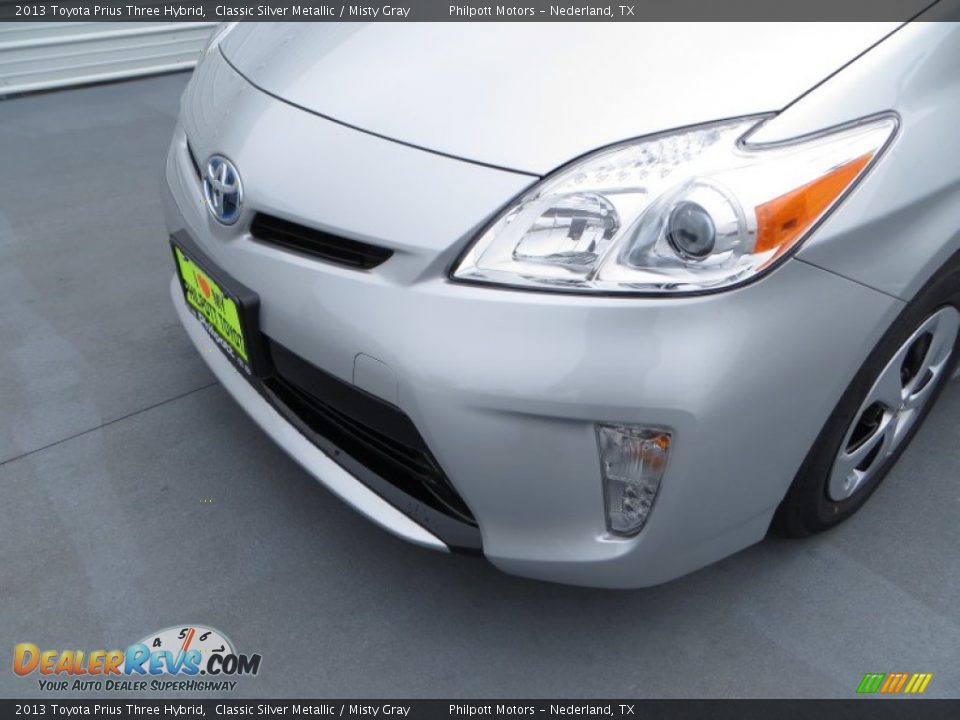 2013 Toyota Prius Three Hybrid Classic Silver Metallic / Misty Gray Photo #12