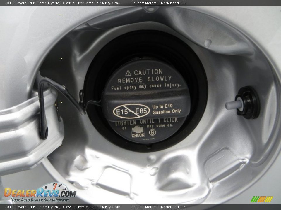2013 Toyota Prius Three Hybrid Classic Silver Metallic / Misty Gray Photo #15