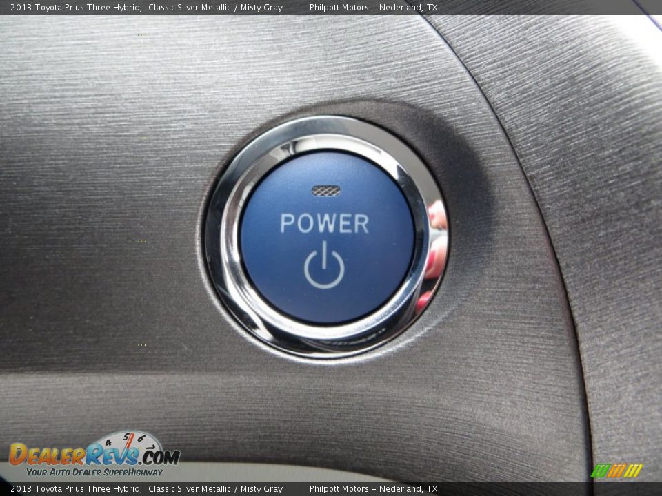 2013 Toyota Prius Three Hybrid Classic Silver Metallic / Misty Gray Photo #28