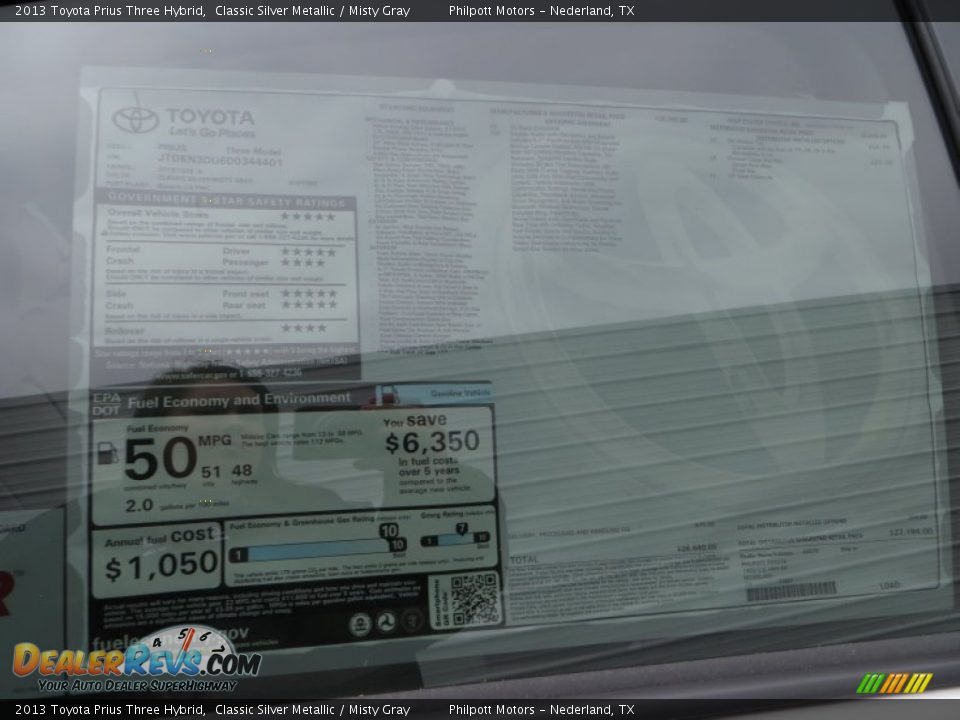 2013 Toyota Prius Three Hybrid Classic Silver Metallic / Misty Gray Photo #32