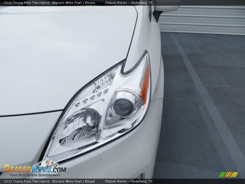 2013 Toyota Prius Two Hybrid Blizzard White Pearl / Bisque Photo #11