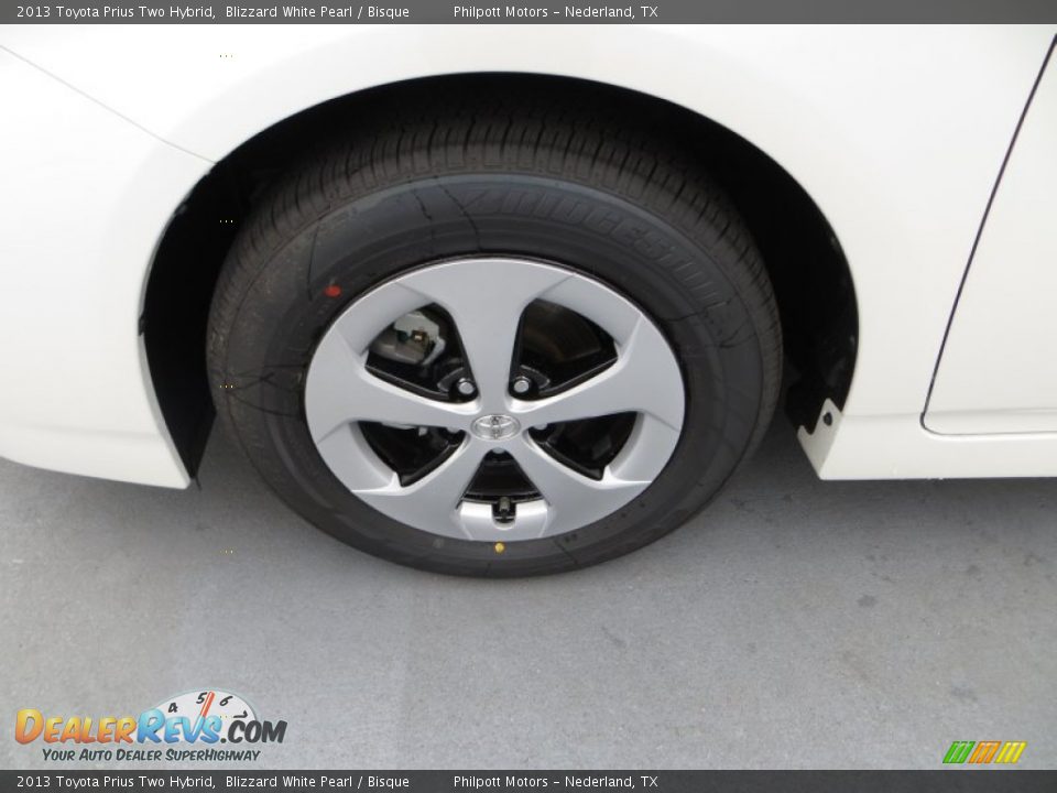 2013 Toyota Prius Two Hybrid Blizzard White Pearl / Bisque Photo #13