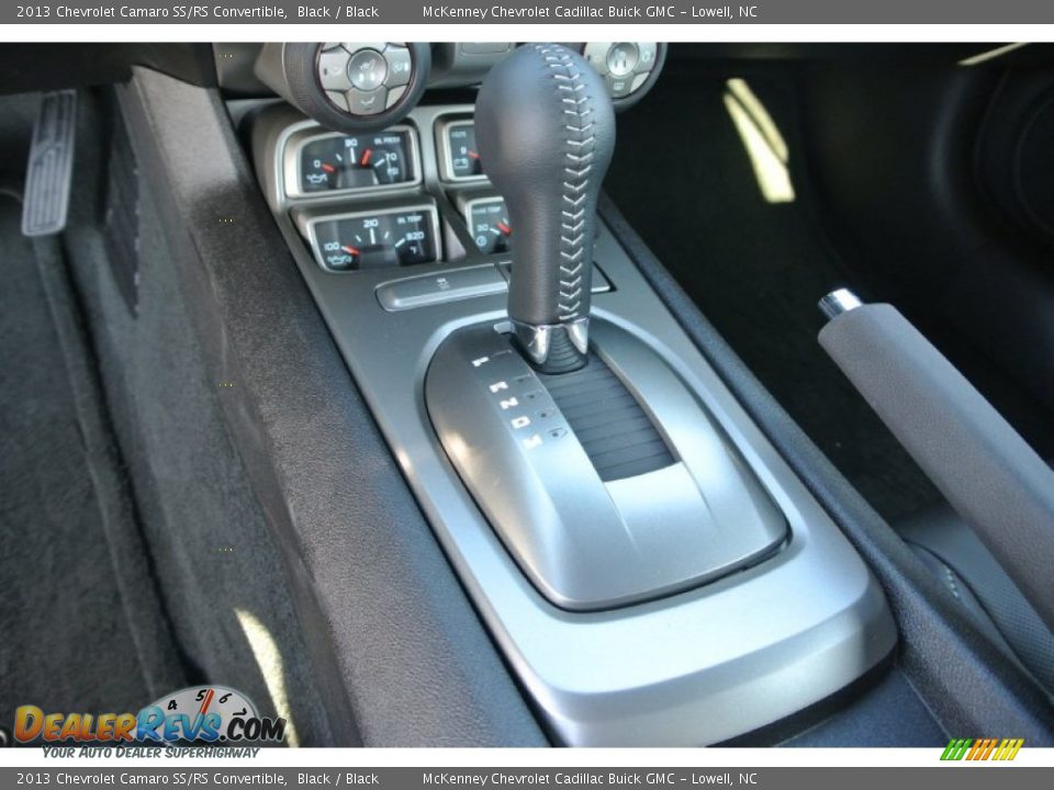 2013 Chevrolet Camaro SS/RS Convertible Shifter Photo #11