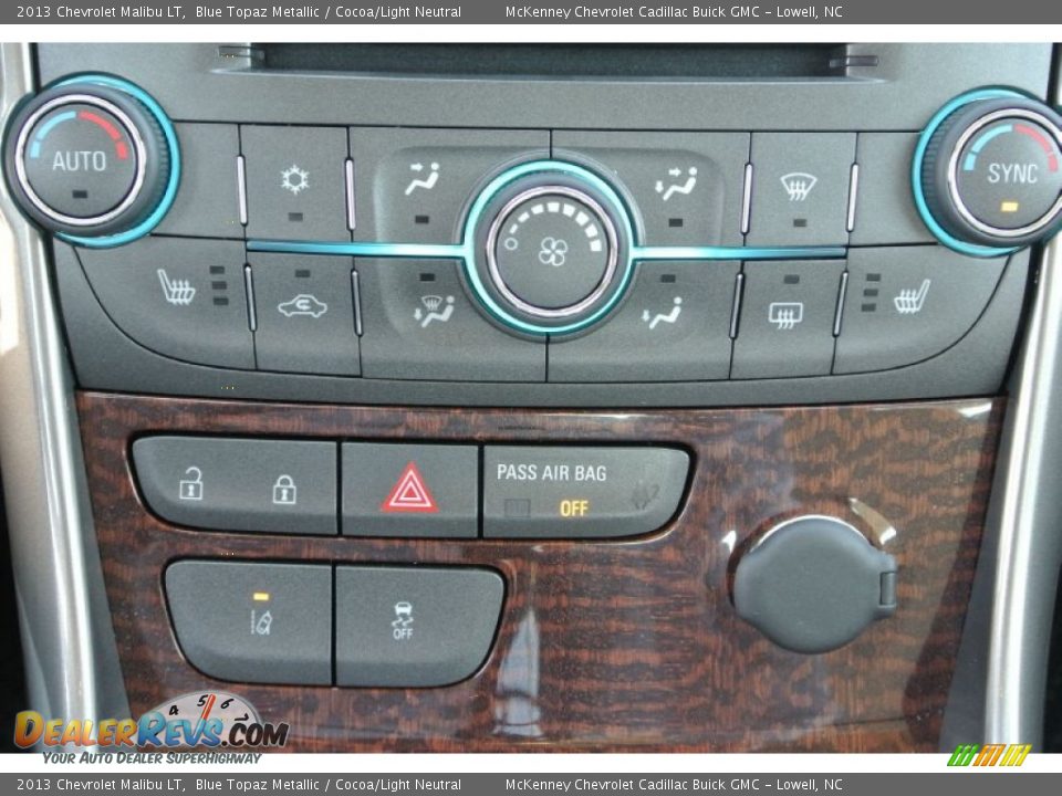 2013 Chevrolet Malibu LT Blue Topaz Metallic / Cocoa/Light Neutral Photo #12